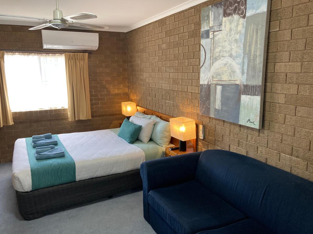Camellia Motel Narrandera Exterior foto